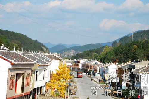 特色民居.jpg 特色民居.jpg