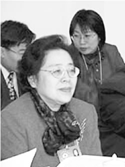〔两会传真〕邵华邓楠江泽慧心中的母亲河(图)