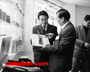 【金报关注】年薪制:国企加力破冰(图)