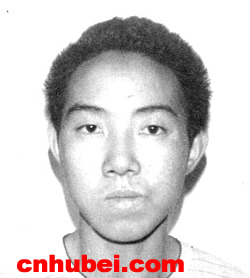 【金报视点】迪吧里畸生的抢劫帮(图)