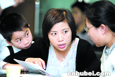 [四助贫困大学生] 热心人昨一对一资助22名贫