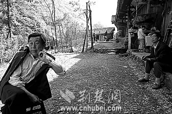 者换位看湘鄂]绕不过的难题--湘鄂西边界国家自