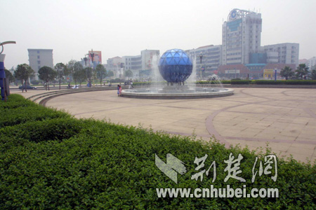 津市人口_2017年天津市常住人口减少5万人,人才引进更需加大力度(3)