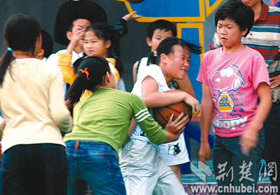 沙市区大赛巷小学素质教育剪影(多图)