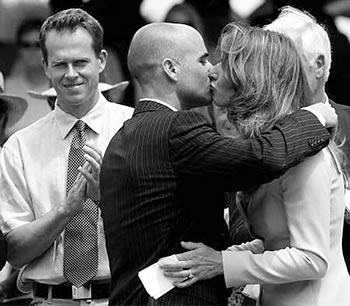 阿加西不让格拉芙 夫妻俩网坛齐辉煌(图)