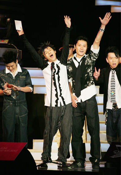 全球华语歌曲排行榜揭晓 内地歌星整齐赴台领