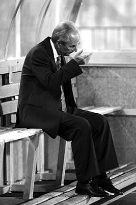 欧洲足球比赛日一地鸡毛(图)