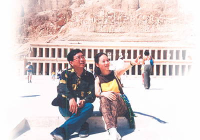 文化苦旅行者无疆--与著名学者余秋雨教授对话