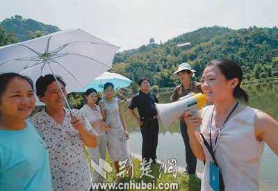 农家女导游(图)