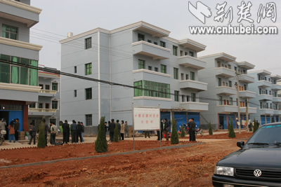 2017国内生产总值增长_南昌人均生产总值(2)