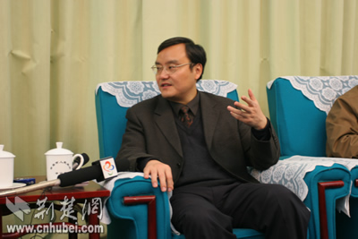 市委副书记,常务副市长龚建华回答记者提问