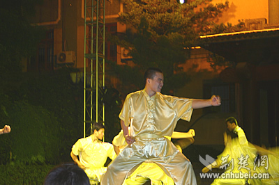 温敬铭教授纪念活动在武汉体育学院举行(图)