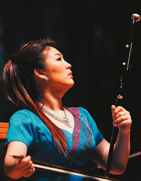 宋飞独奏醉江城音乐真美,胜过一切(图)