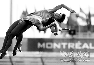 世界游泳锦标赛 黄石女孩喜摘跳水首金(图)