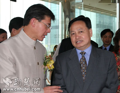 瑞安董事长_瑞安·萨格登(2)
