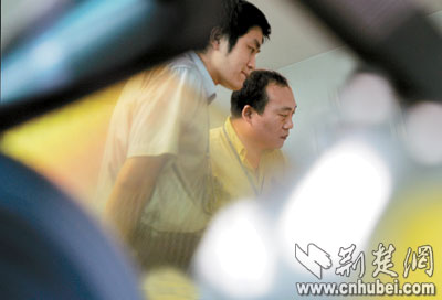 图文:国家防伪工程技术研究中心落户江城(图)