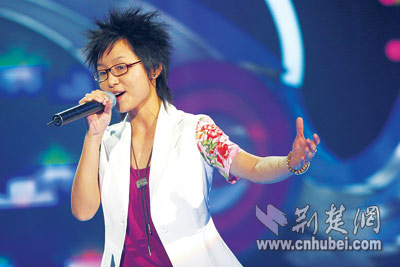 超级女声昨晚决三强 李宇春周笔畅张靓颖晋级