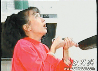 台湾电视剧《家有仙妻》中,神奇手镯让林以真拥有小小的法力.