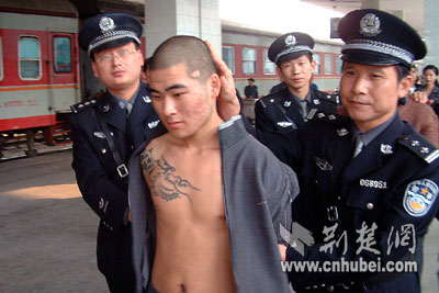 蹦迪碰撞抖狠杀人 米高美血案主犯落网(图)