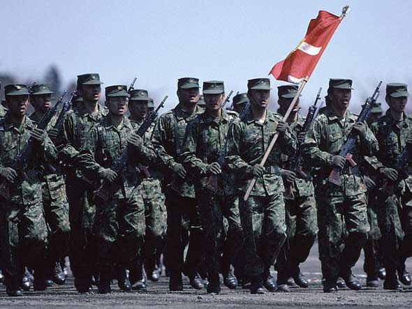 国际新闻军事外交 xw-2005112201-2.jpg