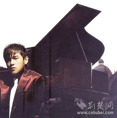 周杰伦演唱会歌迷自杀