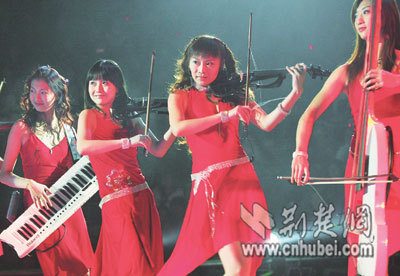 圣诞音乐会七美女来汉奏响美丽音符(图)