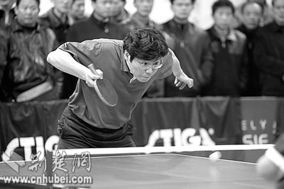 全国业余乒乓球赛昨落幕 武汉选手包揽三冠(图