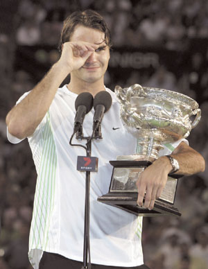 澳网:费德勒赢了,哭了(图)