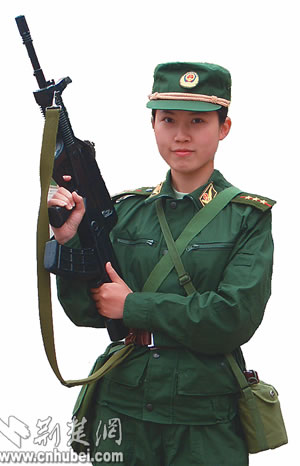 湖北女警官首次入选联合国维和警察(图)