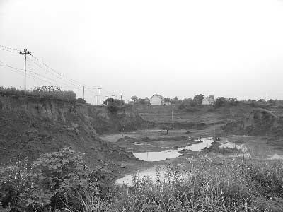 农民耕地图片_农民人均耕地