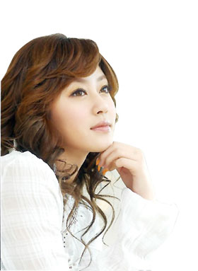 韩星李智贤遭绑架 趁对方加油逃离虎(图)