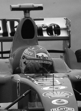 排位赛仅排第6 舒马赫承认赛车雨战性能差(图