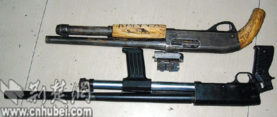 抢工程生隙当街枪击对手 东西湖8·5涉枪命案