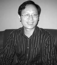 通山县委书记刘新池:三大板块构筑追赶型经济