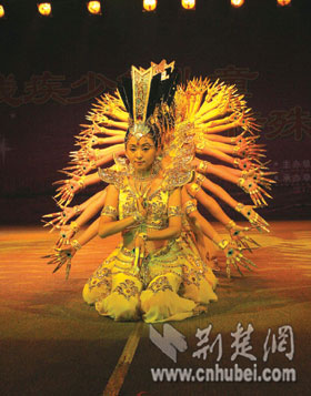[图文]中残艺术团诠释灵魂之舞