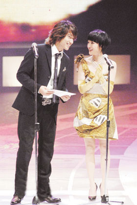 亚太影展韩国电影成为大赢家 林志玲与言承旭