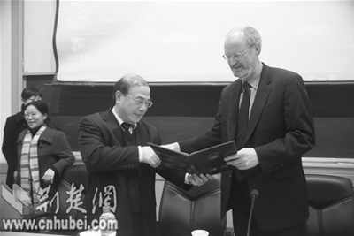 世界上著名科学家及贡献 jb-2007030905-1.jpg