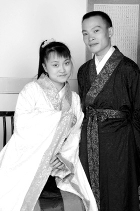 孔子第73代孙娶李世民后人 千里姻缘短信牵(图