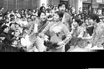 襄樊人口_外地人怎么在襄樊买房