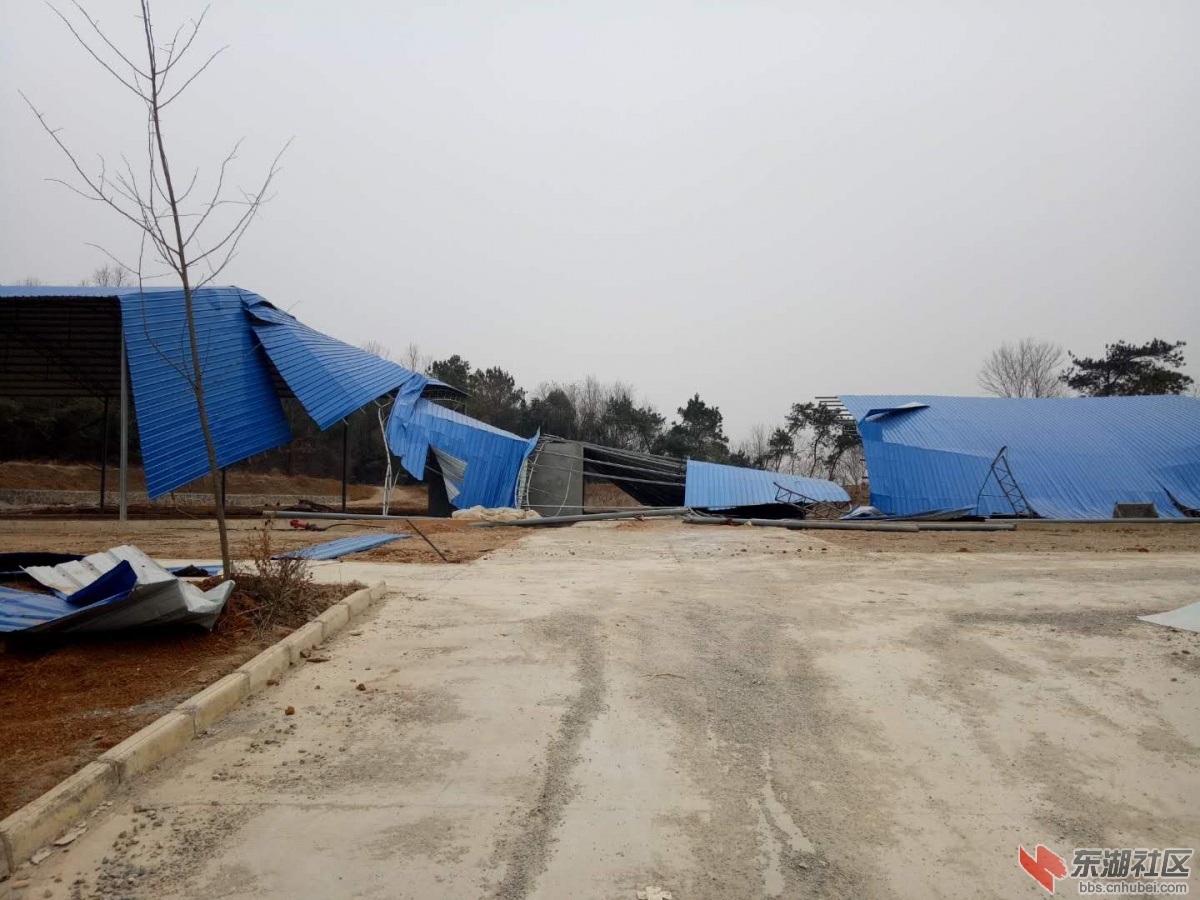 �����ɾ����½��Ľո��մ����ı���ѩѹ��