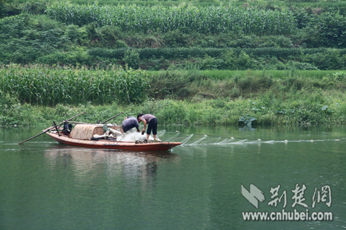 湖北南漳多少人口_湖北南漳冯诗明(3)