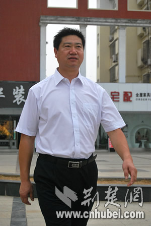 总经理徐进平-荆楚网 www.cnhubei.com