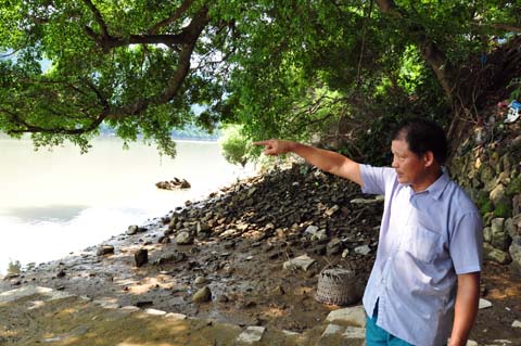 71岁老党员舍身救落水者 见义勇为感动四方-荆