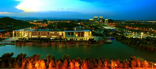 长兴传媒集团年薪10--15万元诚聘精英