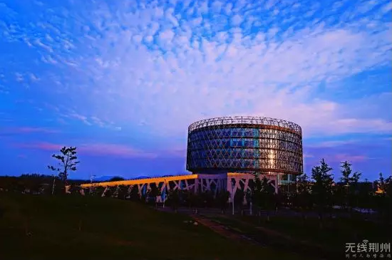 ����������ذ�������������2����У������ѡ