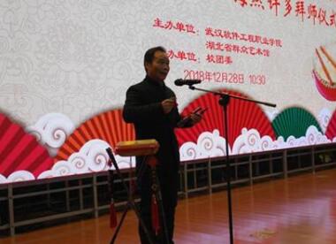 ������Ĵ����˸�У��ͽ �����У������Ĵ�ϰ��