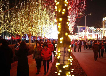 全国各地喜迎元宵节 全国各地喜迎元宵节