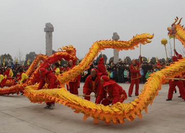 海内外游客湖北随州炎帝故里闹元宵 海内外游客湖北随州炎帝故里闹元宵