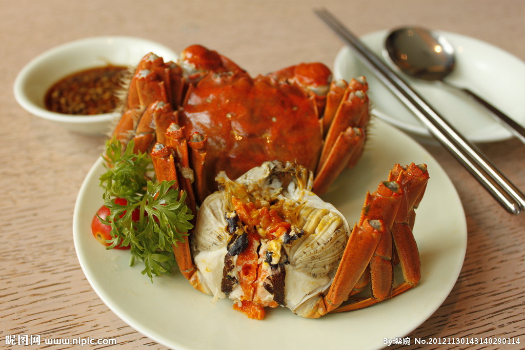 前妻王菲热吻谢霆锋 李亚鹏独送女儿上学劝慰