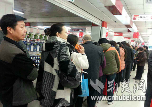 国美武汉地区线下门店3.13单天销售突破6000